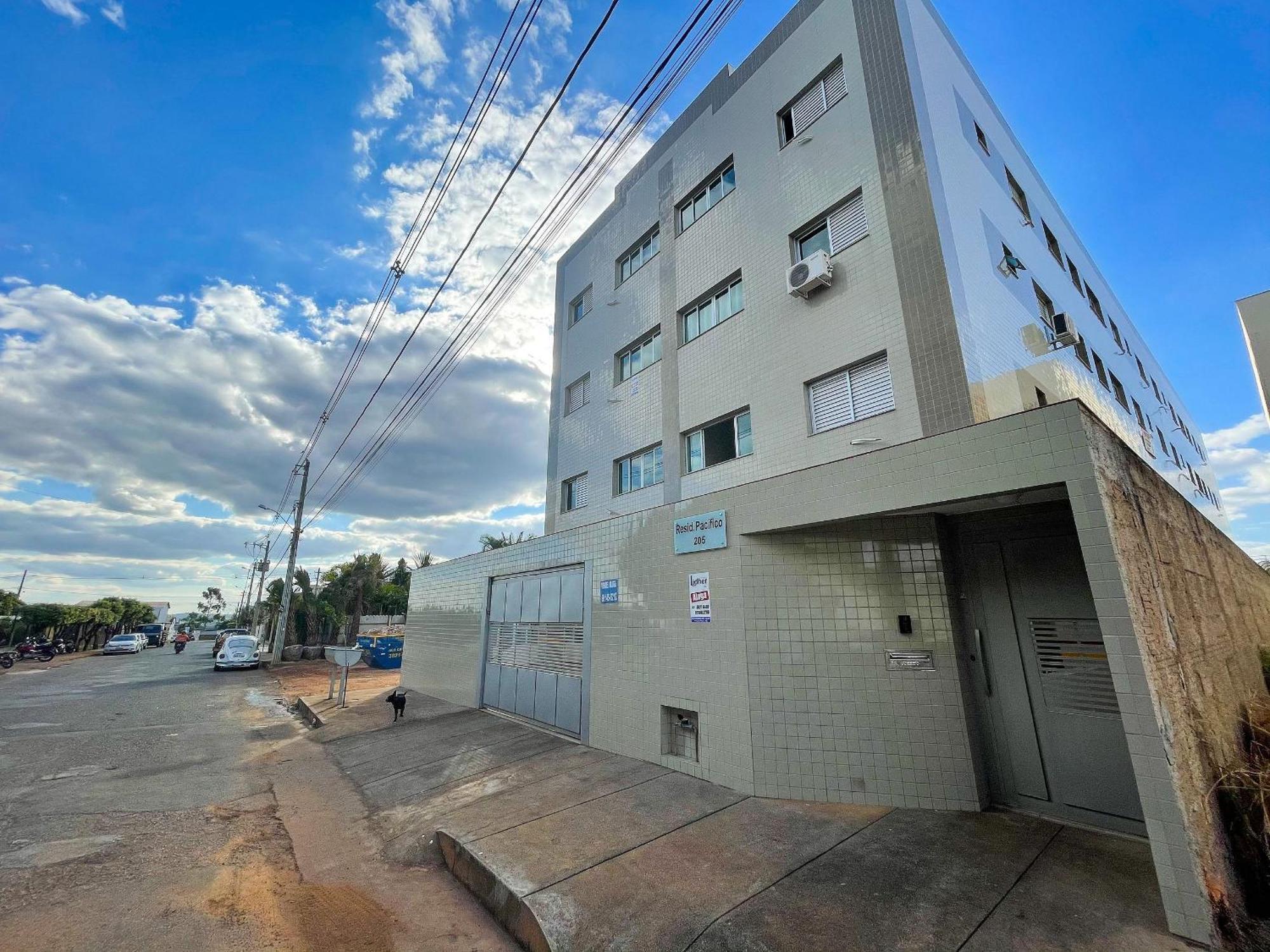 103 - Apartamento Completo Para Ate 5 Hospedes 파투스 지 미나스 외부 사진